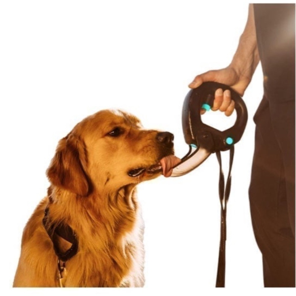 Spleash Water Dispenser Leash Handle